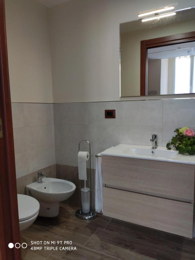 La Casa Delle Sorprese Apartment Trani Exterior foto